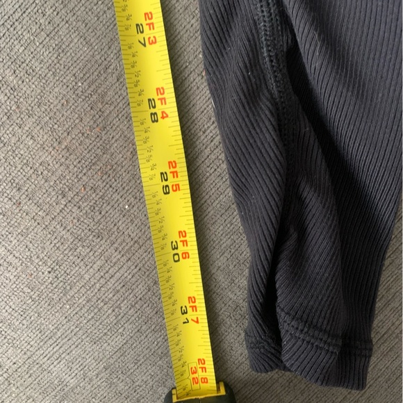 ALO Leggings size XS - Picture 5 of 7